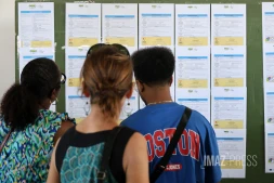 village emploi au port 