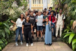 Saint-Denis : le collège Jules Reydellet compte sur vos votes pour faire gagner leur podcast à un concours international 