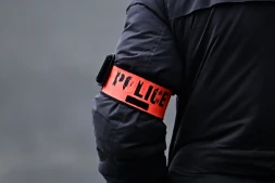 Un officier de police (photo d'illustration). - JULIEN DE ROSA / AFP