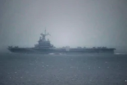 Guerre au Moyen-Orient : le porte-avions français Charles de Gaulle est arrivé en Méditerranée