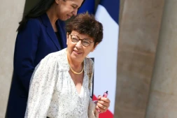 La ministre de la Transition écologique Monique Barbut quitte l'Elysée après le Conseil des ministres le 22 juillet 2026 à Paris