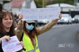 Mobilisation barrage filtrant Barachois Saint-Denis