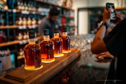 Saint-Benoît : Viyn Gouté à la distillerie Rivière du Mat, une journée avec le Bisik et Epicurien a Table