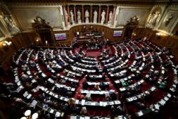 Le Sénat vote pour prolonger deux ans l'encadrement des loyers ( AFP / Anne-Christine POUJOULAT )