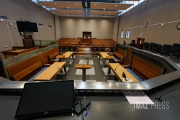 salle de la cour assises , tribunal