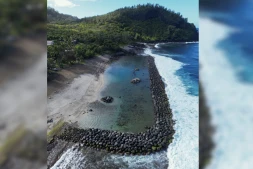Petite-Île : après 12 ans d'attente, le bassin de Grande Anse rouvre à la baignade