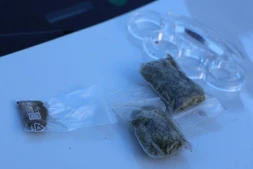 Domenjod : les forces de l’ordre intensifient la lutte contre les trafics et les jets de colis dans la cour de la prison