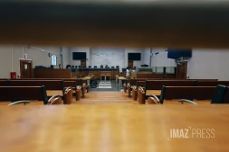 salle de la cour assises , tribunal 