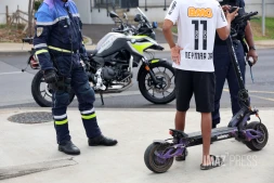 police au port 