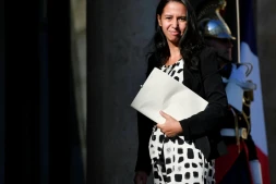 Un sommet « Choose Outre-mer » se tiendra le 1er octobre à la Banque de France, à Paris, a annoncé mercredi 2 septembre la ministre des Outre-mer Naïma Moutchou. | AFP