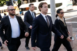 Mark Zuckerberg arrive au tribunal civil de Los Angeles le 18 février 2026