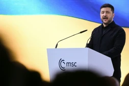 Le président ukrainien Volodymyr Zelensky s'exprime lors de la 62e Conférence de Munich sur la sécurité (MSC), le 14 février 2026 à Munich, dans le sud de l'Allemagne