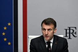Le président français Emmanuel Macron lors d'une réunion du Conseil de défense nationale à l'Élysée, à Paris, le 28 février 2026, à la suite des frappes américaines et israéliennes contre l'Iran
