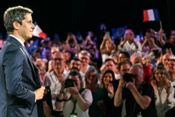 L'ex-Premier ministre et candidat de Renaissance à la présidentielle française, Gabriel Attal, lors de son premier meeting de campagne à Paris, le 30 mai 2026