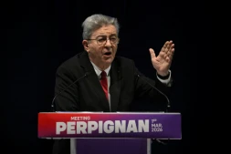 Le fondateur de La France insoumise Jean-Luc Mélenchon lors d'un meeting le 1er mars 2026 à Perpignan
