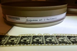 Une pellicule du film muet du Français Georges Méliès datant de 1897, "Gugusse et l'Automate", au Centre national de conservation de l'audiovisuel de la Bibliothèque du Congrès à Culpeper, en Virginie, le 2 avril 2026