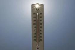 Plus d'un tiers des Français seront dimanche soumis au niveau maximal d'alerte canicule de Météo-France