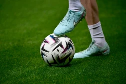 Le sport français scrutera lundi l'hémicycle de l'Assemblée nationale, qui débat d'une loi visant à répondre aux "dérives" de la gouvernance du milieu professionnel, principalement du football