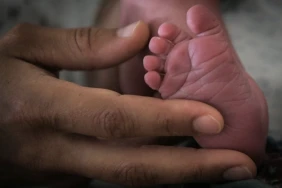 En Europe, près de 76.000 enfants meurent chaque année avant l'âge de 5 ans ( AFP / LOIC VENANCE )