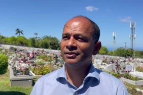 Saint-Paul : une borne numérique pour retrouver ses défunt au cimetière de Tan Rouge