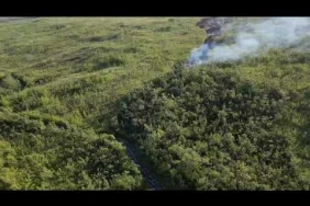 Piton de la Fournaise : la lave se rapproche de la RN2 désormais fermée à la circulation