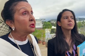 « Nous avons posé les problématiques de La Réunion » dit Huguette Bello