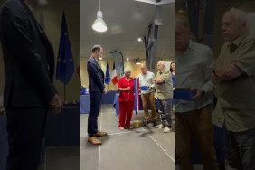 Le Tampon : après sa victoire, Alexis Chaussalet s'installe sur le fauteuil de maire