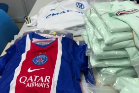 Mondial : près de 500 maillots contrefaits saisis par les douanes de La Réunion
