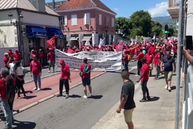Grève du 2 octobre : près de 650 personnes défilent dans les rues de Saint-Denis