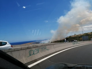 feu dans la savane du Cap Lahoussaye