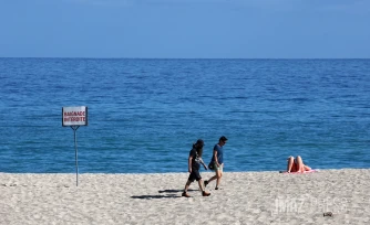 Plage des Roches Noires