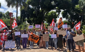 travailleurs sociaux