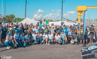 Le Port : Régate des Gayars : le défi de naviguer dans des bateaux en carton recyclé