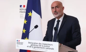 Stéphane Noël, chef de l'Inspection générale de la justice, lors de la remise du rapport sur l'affaire Lyhanna à Matignon, à Paris, le 22 juin 2026 ( AFP / ALAIN JOCARD )