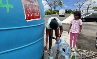 distribution eau potable a saint benoit 