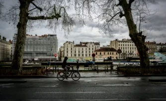 Le quai Fulchiron, oĂč le jeune Quentin Deranque a Ă©tĂ© mortellement blessĂ© par six individus, le 12 fĂ©vrier 2026 ( AFP / OLIVIER CHASSIGNOLE )