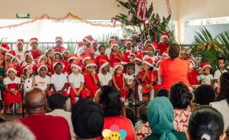 magie de noel à l'école Ylang Ylang 