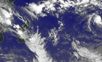 La forte tempête tropicale Grant à 3.705 kilomètres de La Réunion