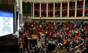 Le gouvernement laisse pour l’heure les débats se dérouler, disant toujours vouloir faire émerger un compromis. © Crédit photo : THOMAS SAMSON / AFP 