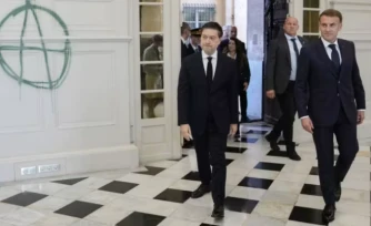 Macron à Marseille pour souligner le "retour de l'ordre"