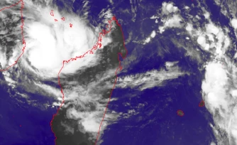 La tempête tropicale modérée Fytia à 1.475 km de La Réunion, devrait toucher Madagascar au stade de cyclone tropical