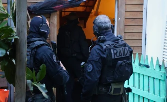 Saint-Pierre : sept personnes interpellées dans le secteur de Ravine Blanche pour trafic de stupéfiants