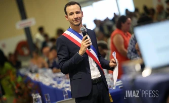Le Tampon : aprĂšs sa victoire, Alexis Chaussalet s'installe Ă l'HĂŽtel de ville