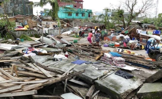 Cyclone à Madagascar : plus de 30 morts, Tamatave, la deuxième ville du pays "détruite à 80%"