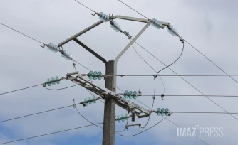 Saint-Benoît : grâce aux travaux d'EDF, 1.500 foyers vont recouvrer la lumière