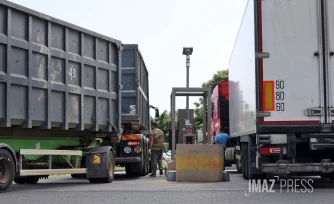 Station service poids lourd