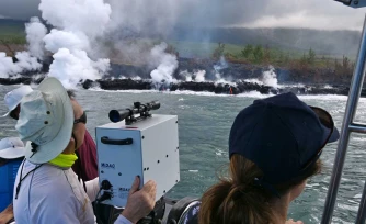 alain barrere scientifique au volcan 