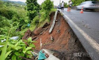 Chaussée effondrée à la Montagne
