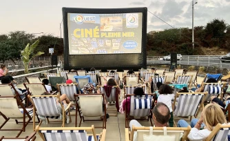 TO : un cinéma plein air à la Darse du Port