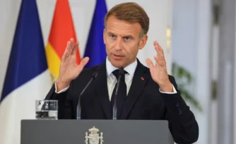 Le président français Emmanuel Macron au palais de la Moncloa à Madrid, le 30 septembre 2026 ( AFP / Ludovic MARIN )
